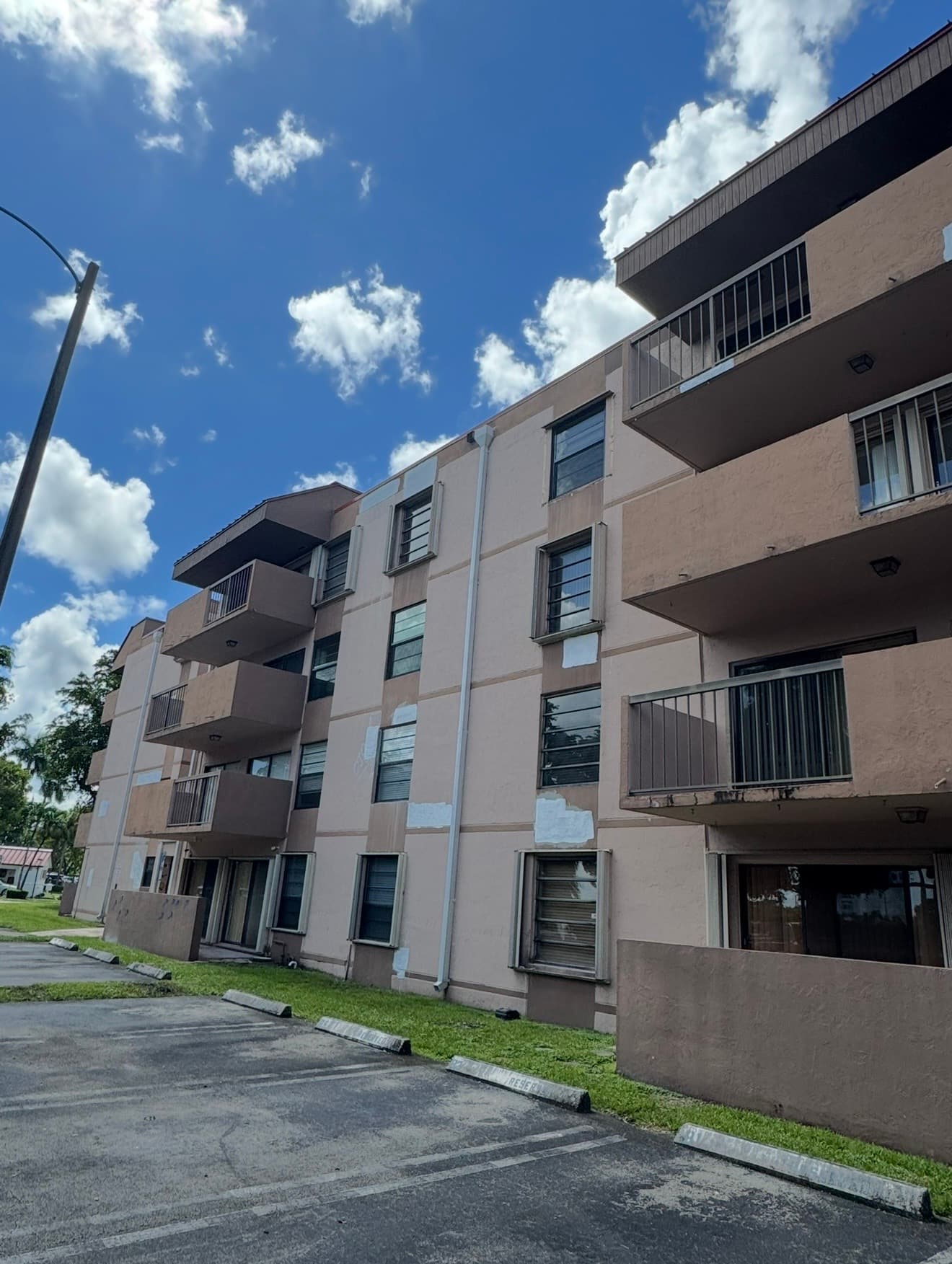 Facade Restoration & Painting